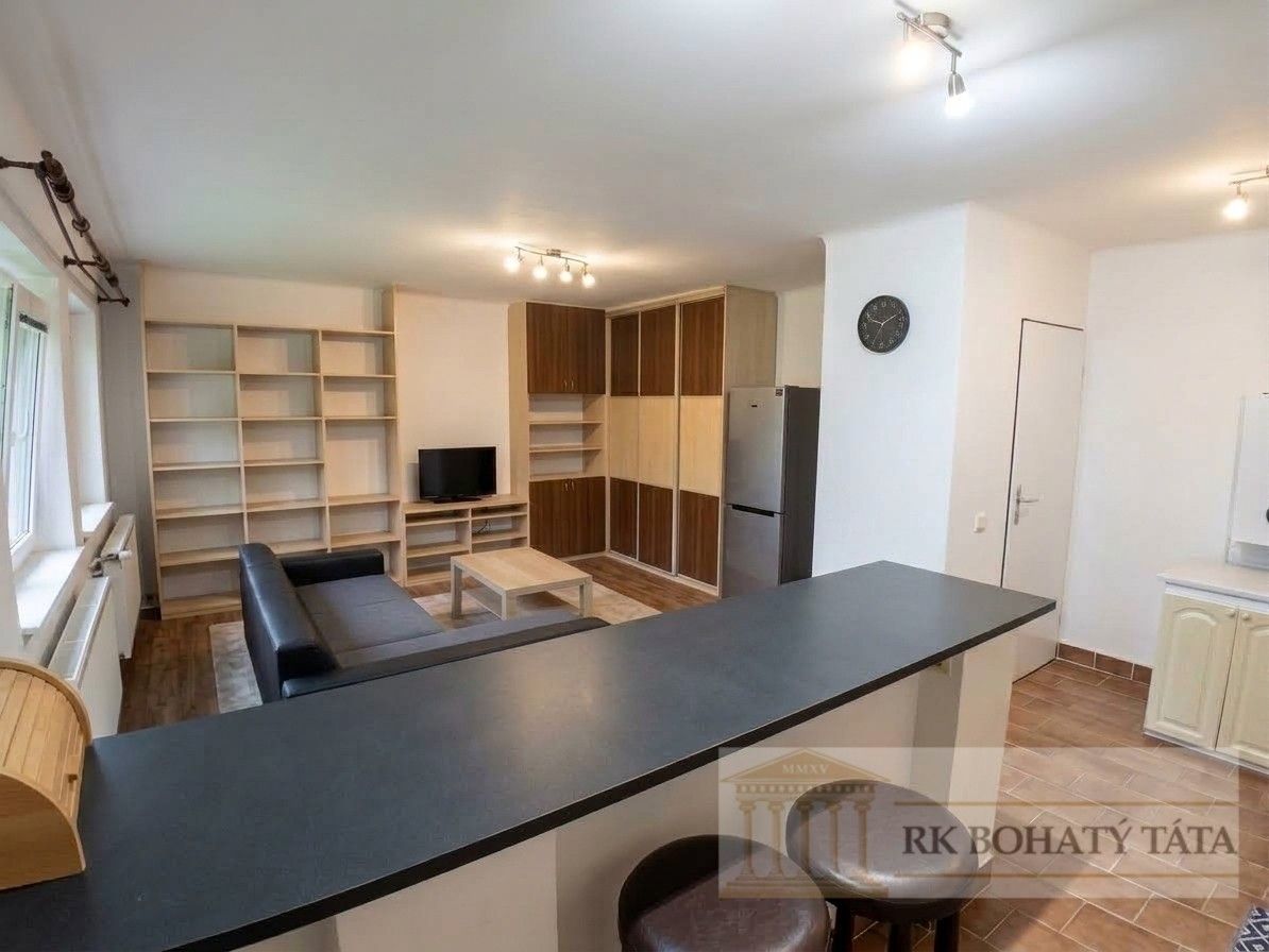 Rodinný dům · 110 m² · U trativodu, Praha - 4