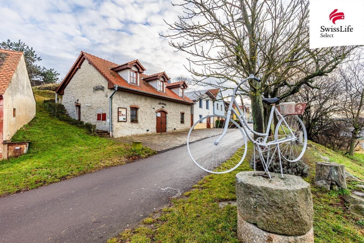 Ubytovací zařízení, Na Staré cestě, Nový Šaldorf-Sedlešovice, 176 m²