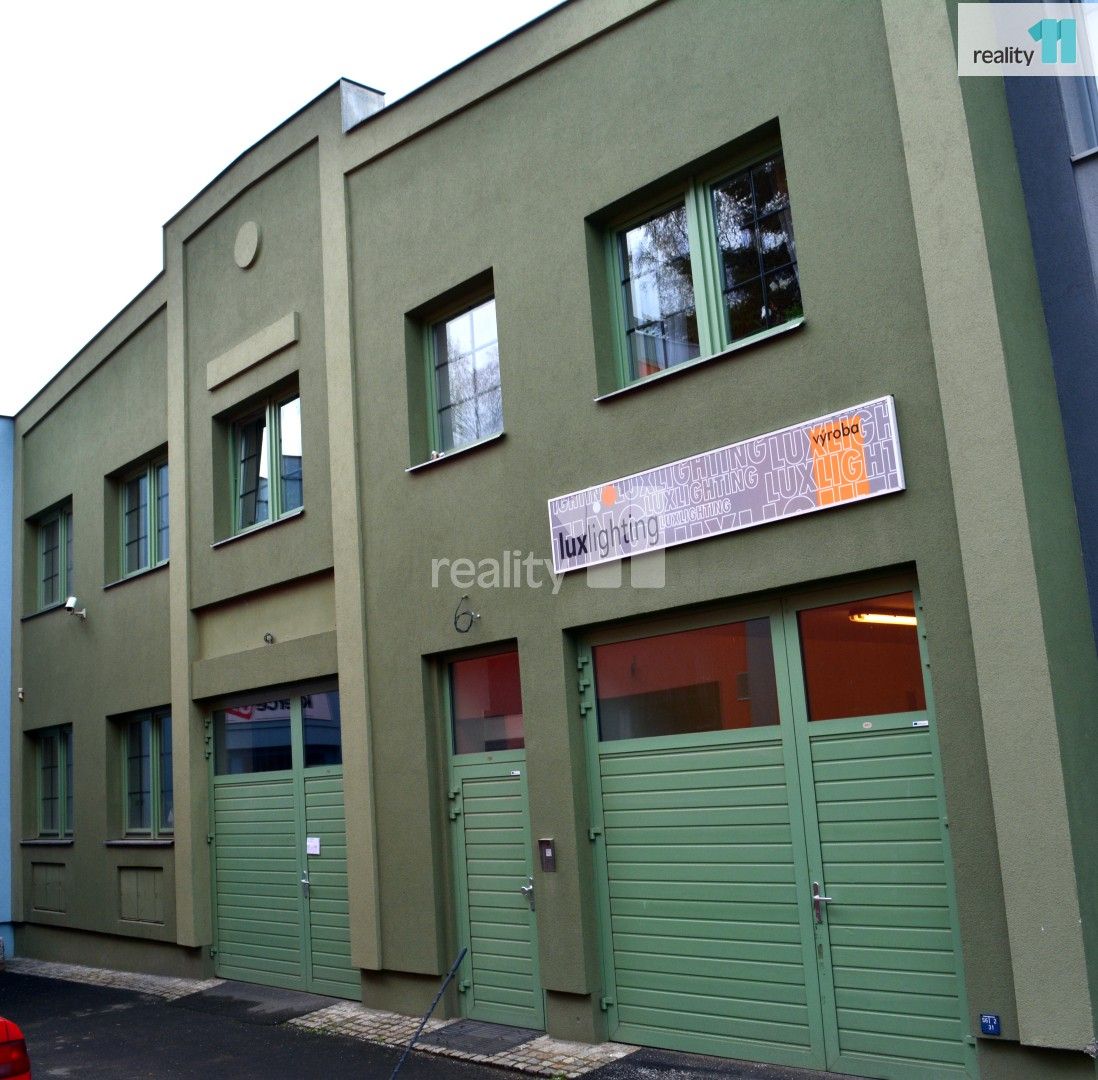 Pronájem kancelář - Chebská, Karlovy Vary, 27 m²