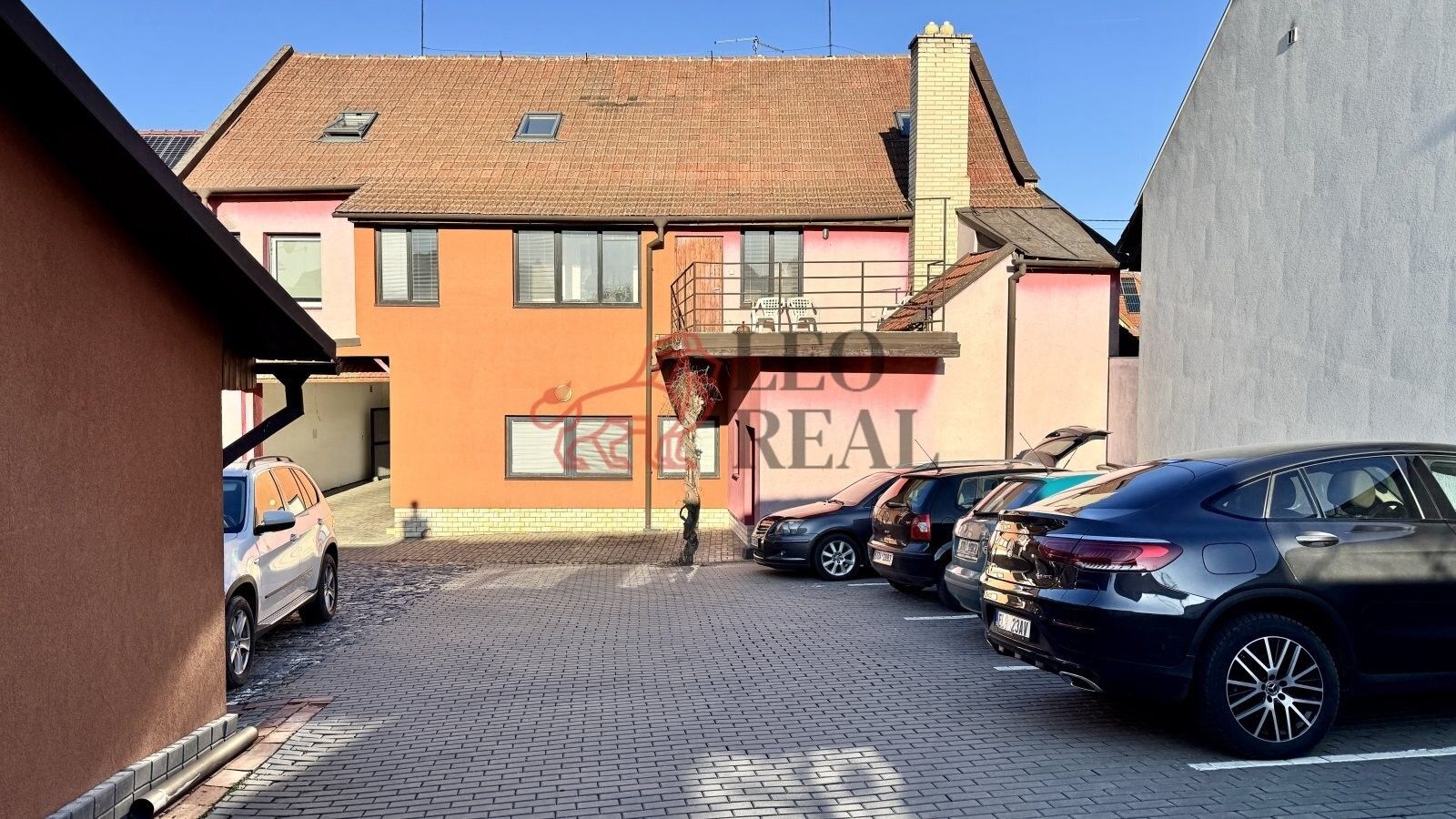 2+kk, 1. máje, Uherské Hradiště, 45 m²