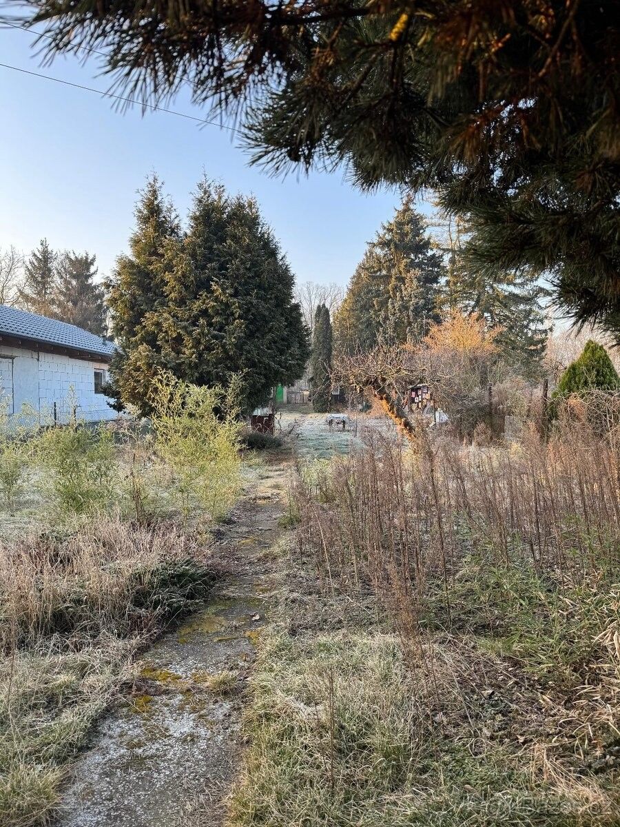 Prodej chata - Louny, 440 01