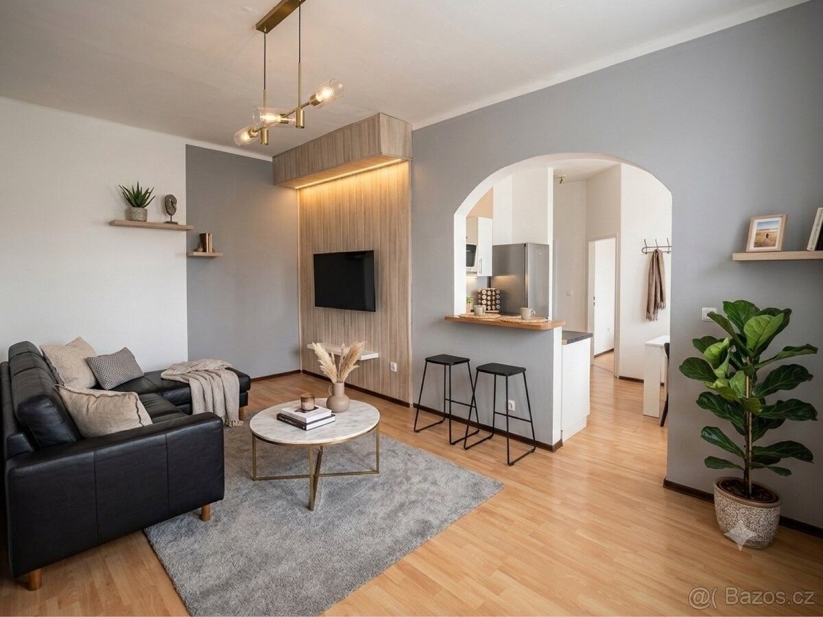 Byty, Suchdol nad Lužnicí, 378 06 - 1