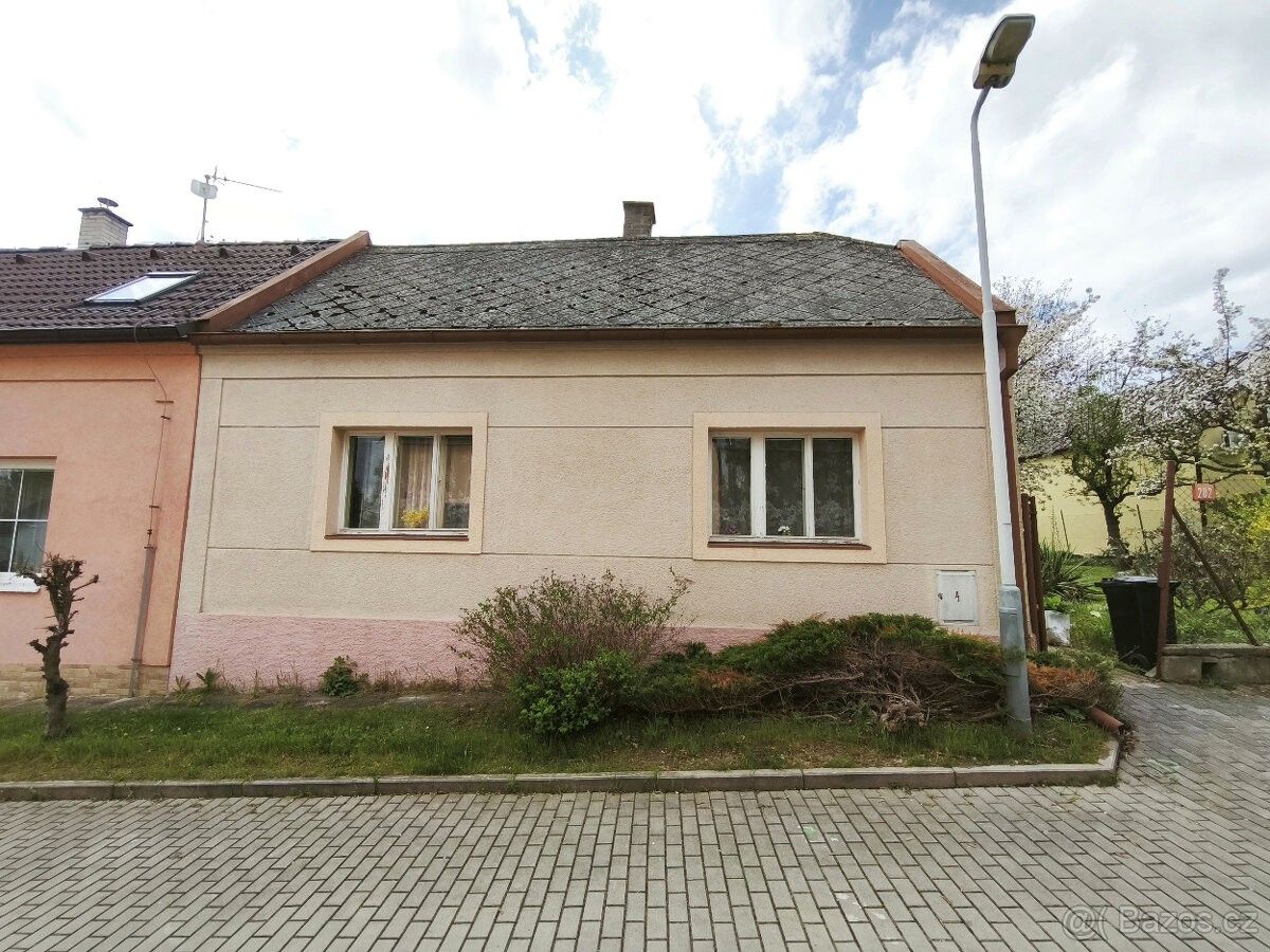 Rodinné domy, Jesenice, 149 00