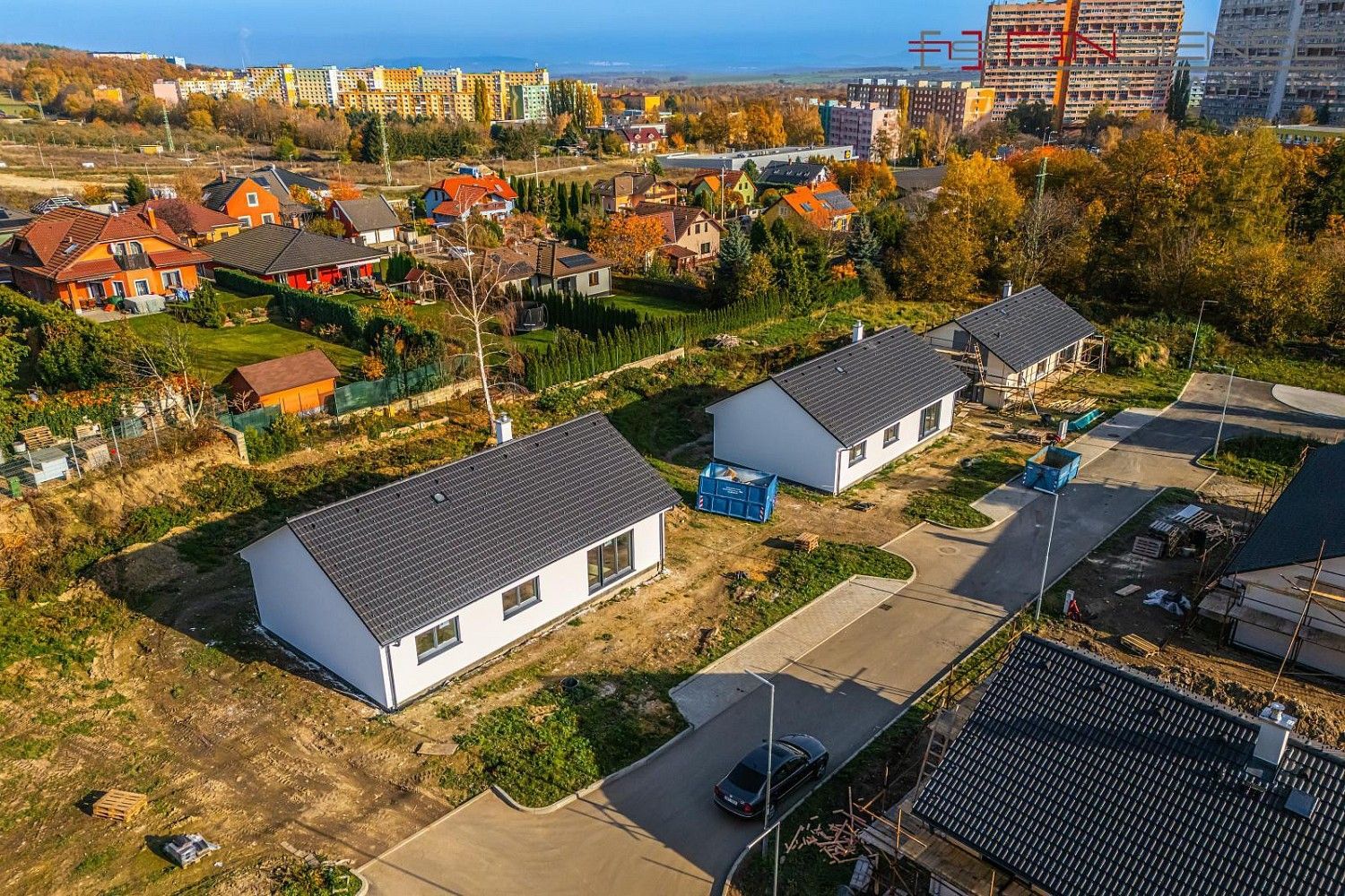 Rodinné domy, Chomutov, 114 m² - 1