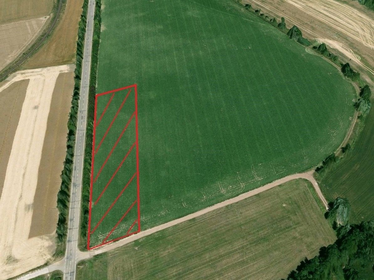 Zemědělský pozemek · Hněvčeves - 2