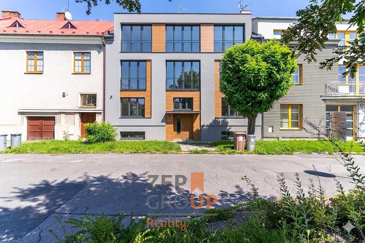 Rodinné domy, Hálkova, Olomouc - Hodolany, 228 m² - 1