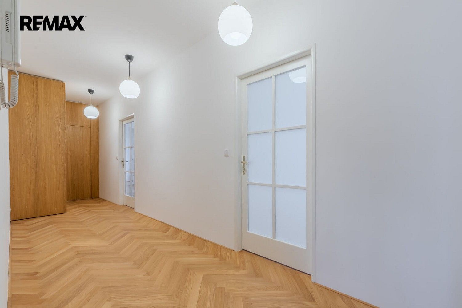 Prodej byt 2+kk - Praha - Nové Město, okres Praha 1, Hlavní město Praha, 92 m² - 5