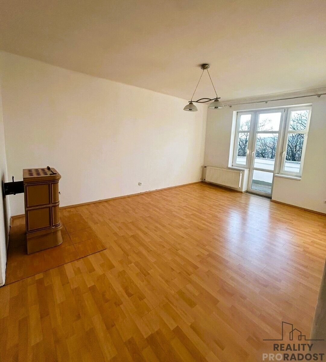 4+kk, Nad údolím, Praha Hodkovičky, 100 m² - 1