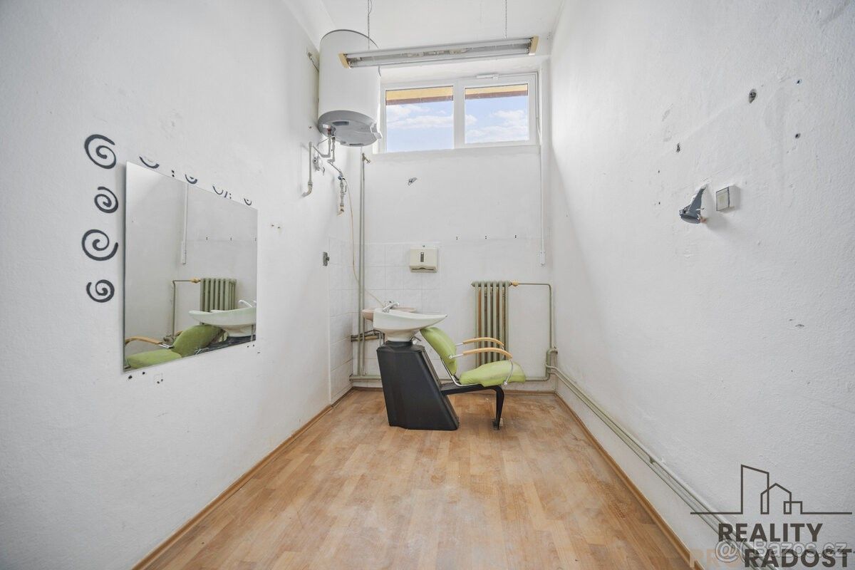 Obchodní prostory, Řečany nad Labem, 533 13