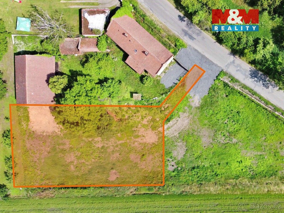 Prodej pozemek pro bydlení - Mělnické Vtelno, 277 38