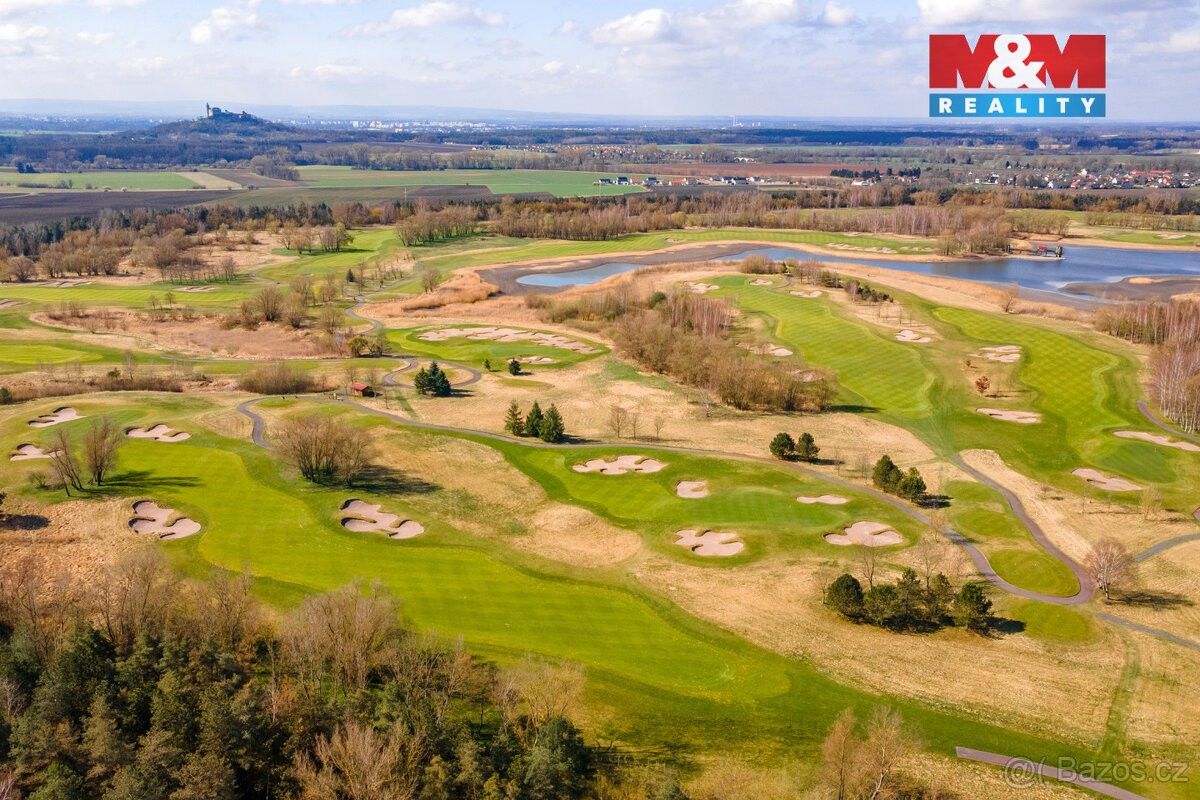 Prodej pozemek pro bydlení - Sezemice, 533 04