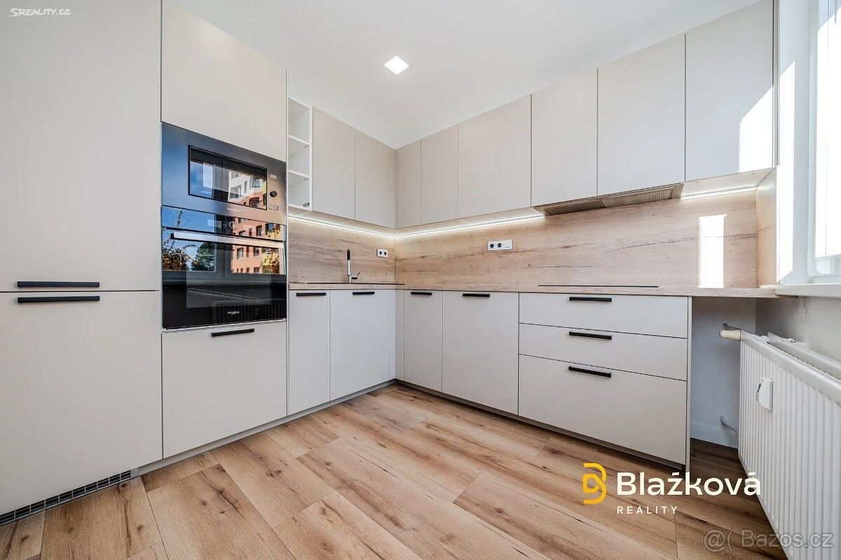 Prodej byt - Frýdek-Místek, 738 01