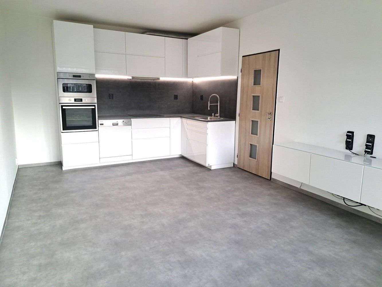 4+kk, Mrštíkova, Hradec Králové - Nový Hradec Králové, 81 m²