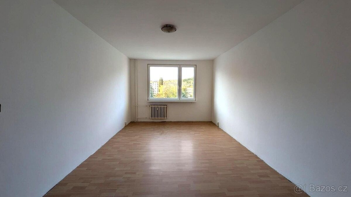 Pronájem byt - Chomutov, 430 04