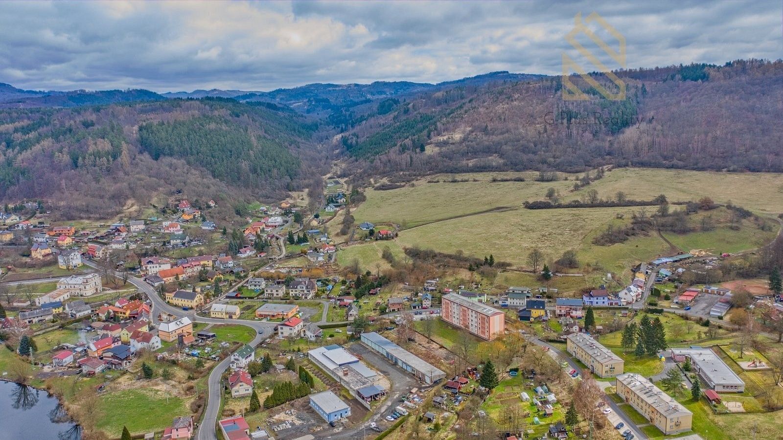 Prodej pozemek pro bydlení - Velichov, okres Karlovy Vary - 5
