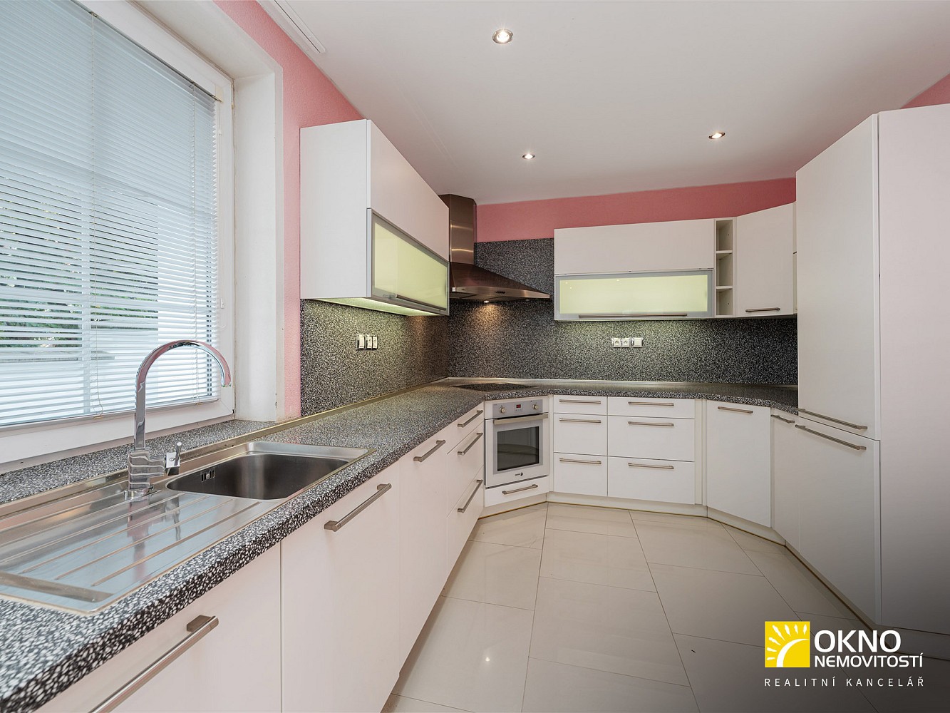 Prodej rodinný dům - Za humny, Kostelec na Hané, okres Prostějov, 280 m² - 2
