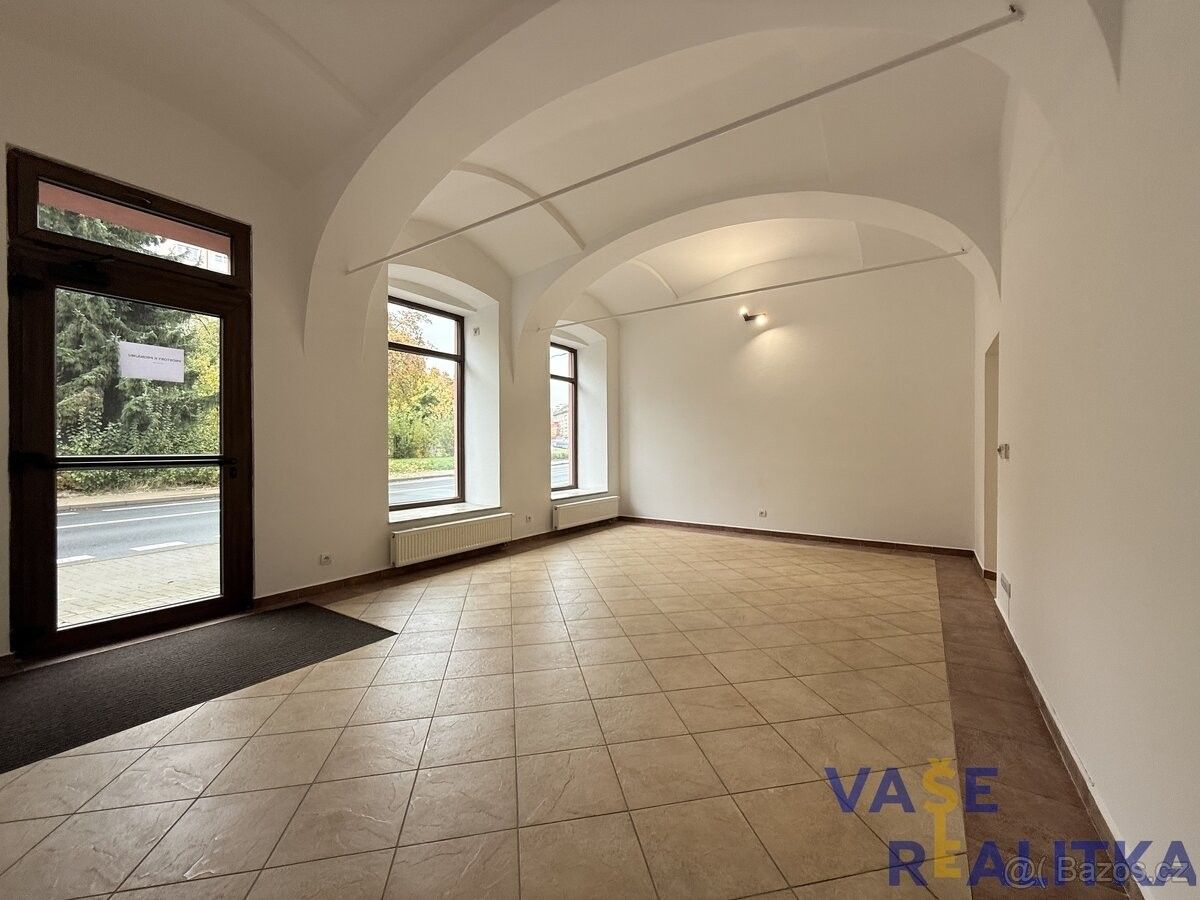 Obchodní prostory, Šumperk, 787 01