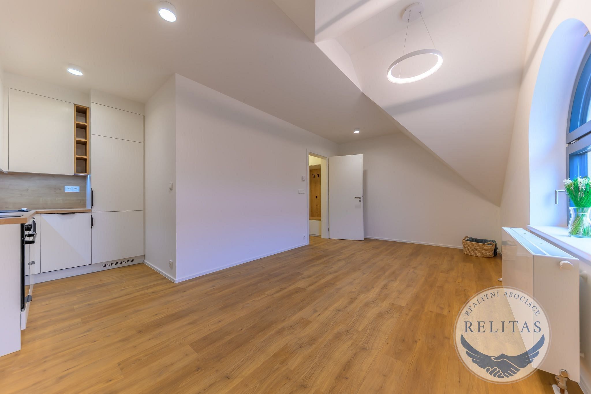 1+kk, Světova, Praha, 31 m²