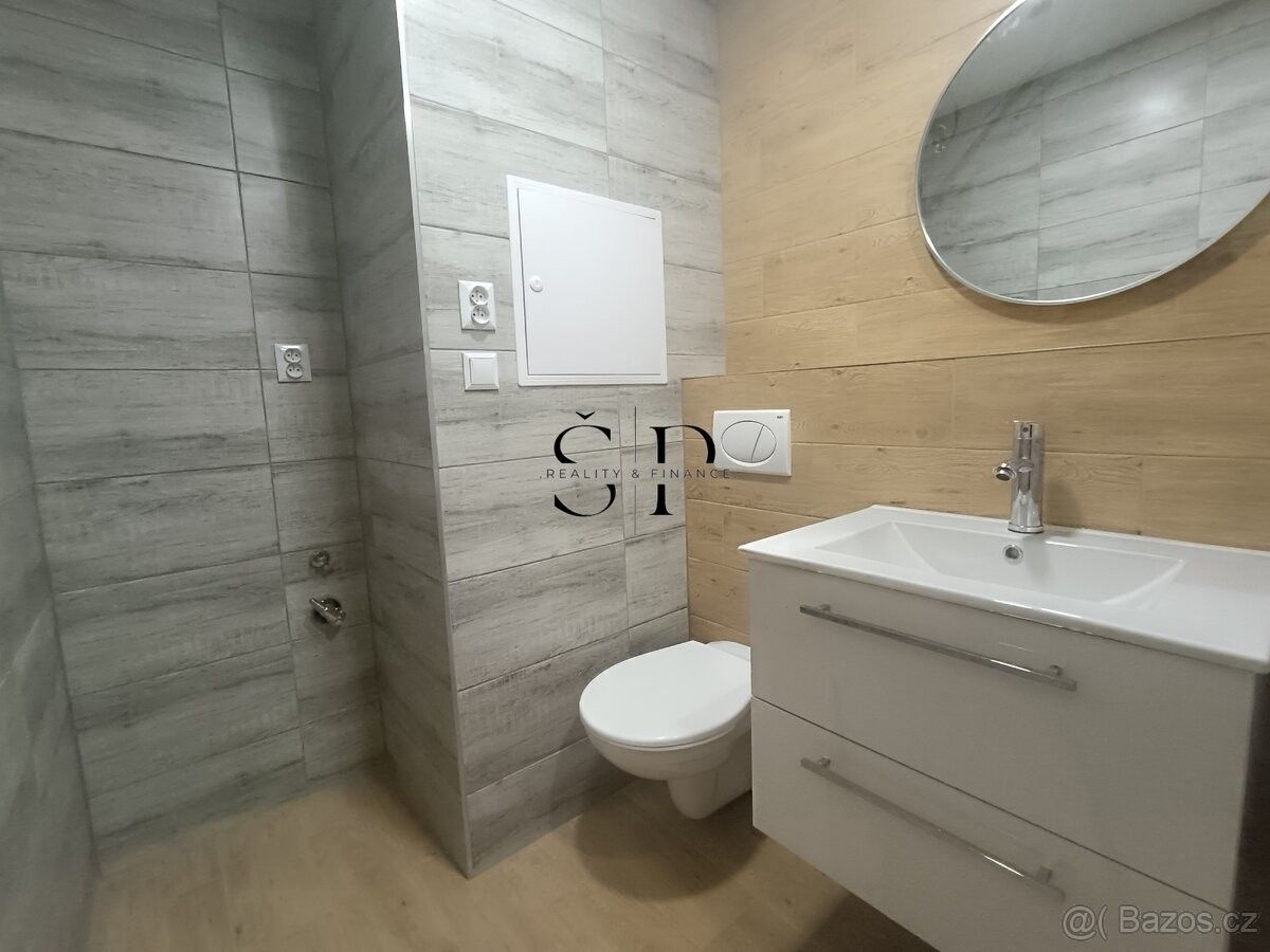 Pronájem byt - Karlovy Vary, 360 04