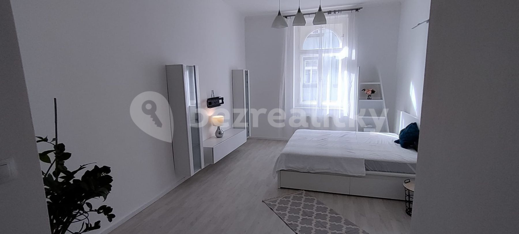 1+1, Roháčova, Praha - Žižkov, 40 m² - 2