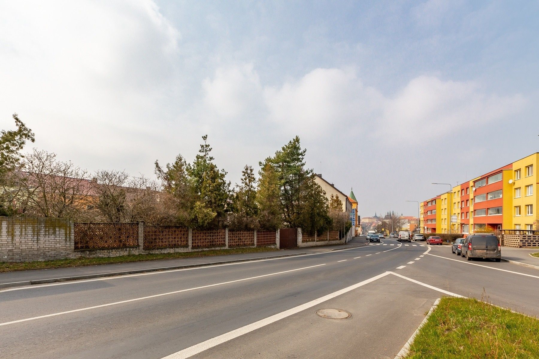 Prodej pozemek pro bydlení - Pražská, Slaný, 1 111 m²
