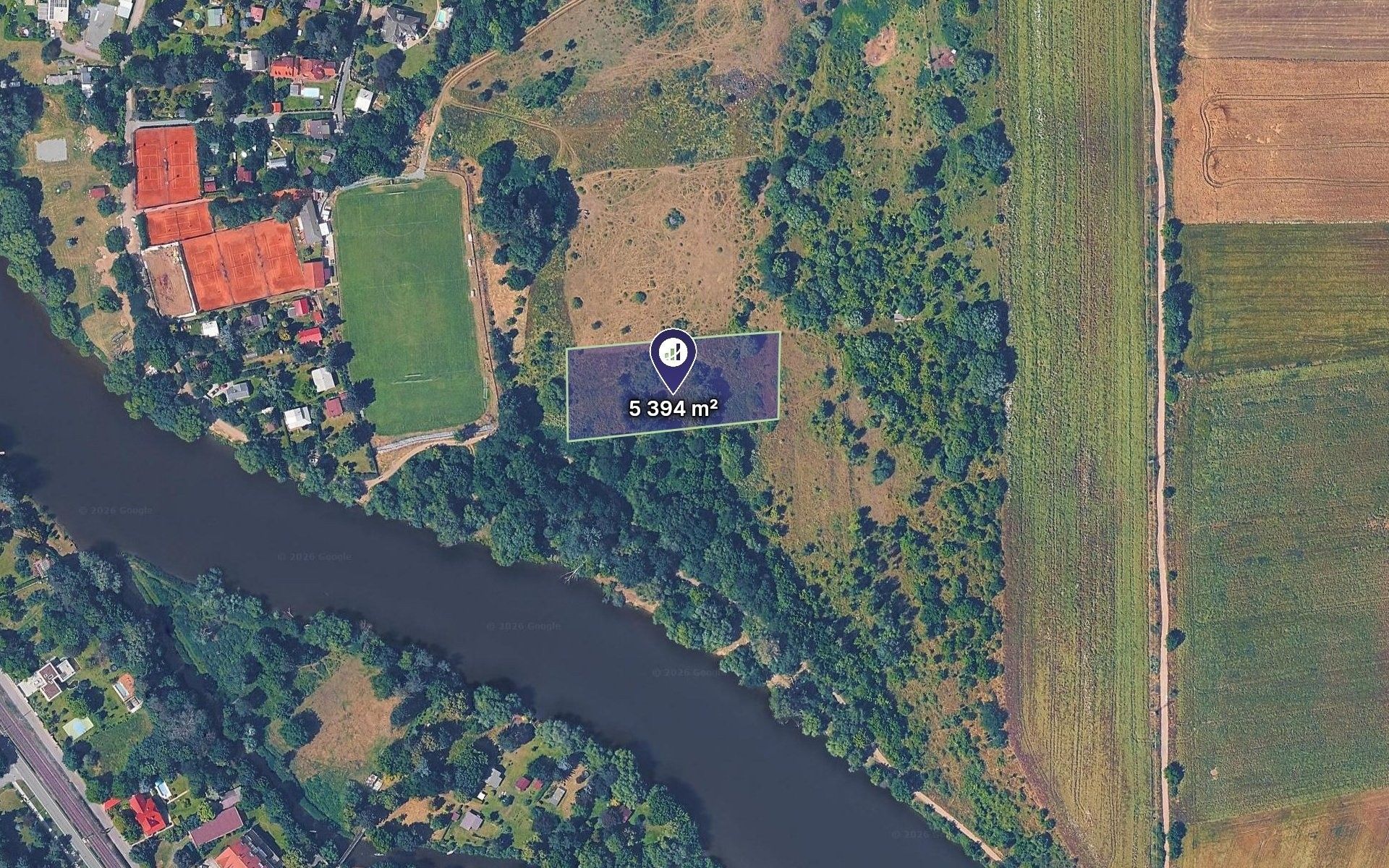 Louka, 5 394 m²