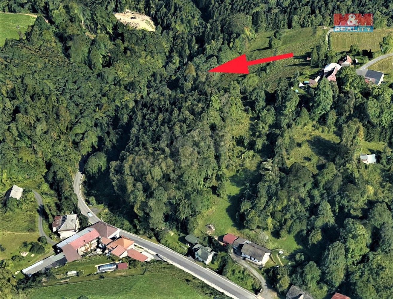 Les, 987 m²