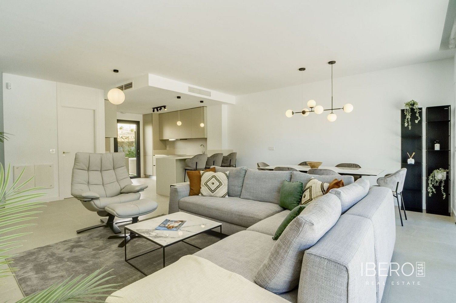 Rodinné domy, Estepona, Španělsko, 118 m² - 1