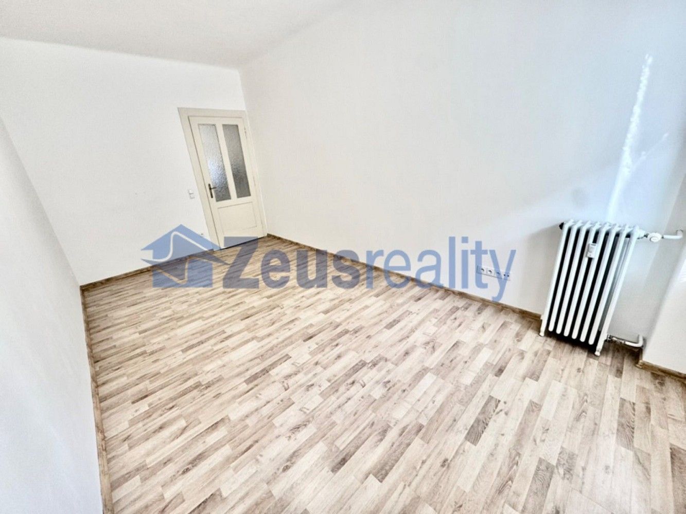 Byt 1+1 · 47 m² · Praha - Smíchov, okres Praha 5, Hlavní město Praha - 3
