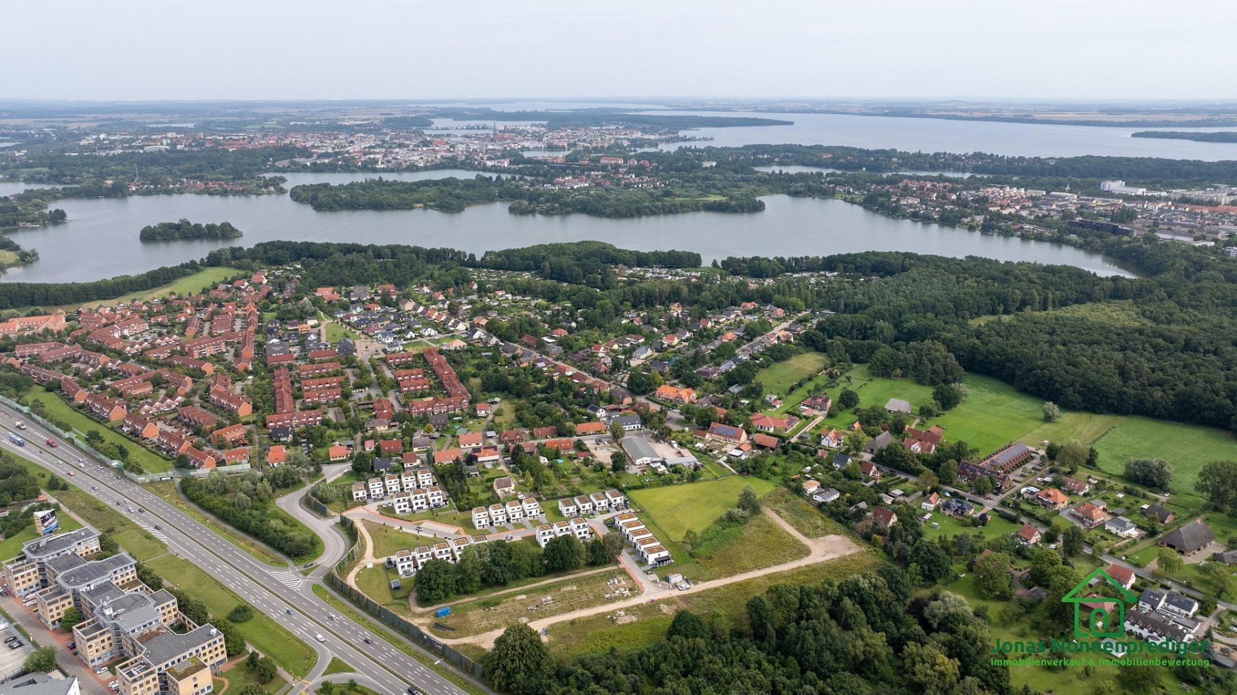 Prodej rodinný dům - Kühls Acker 18 Schwerin Krebsförden Mecklenburg-Vorpommern 19061, 144 m² - 5
