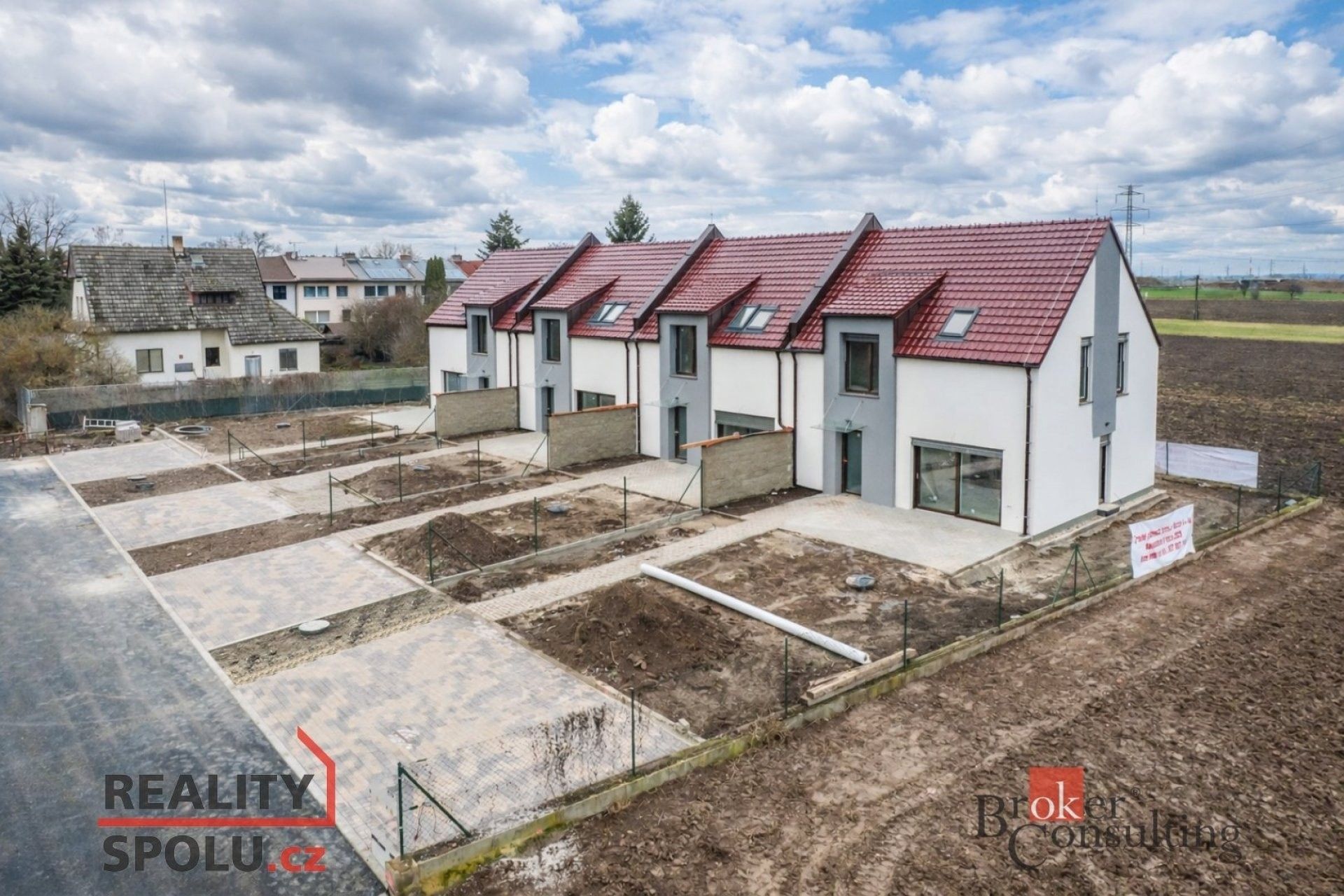 Prodej rodinný dům - Všestary, 120 m²