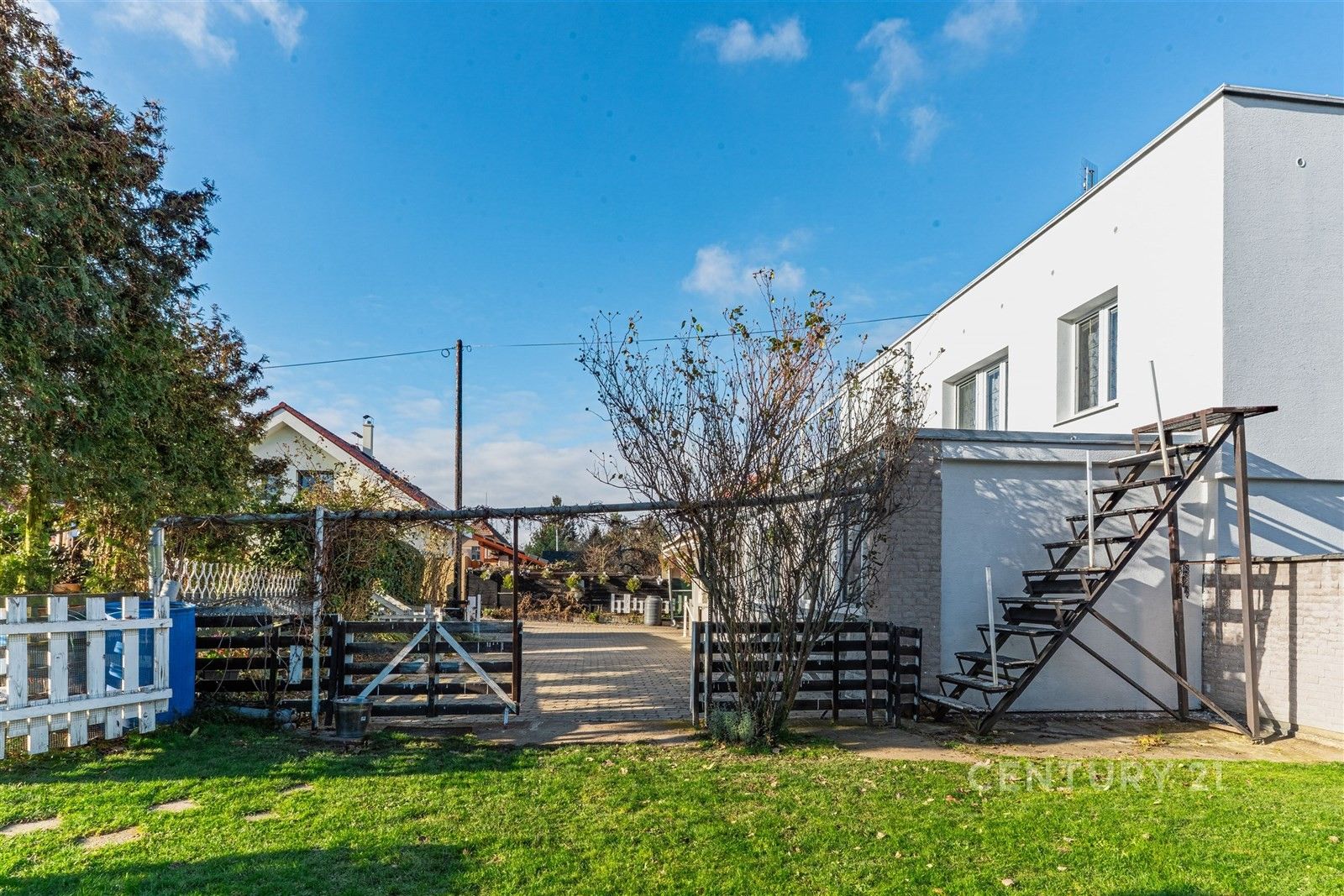 Prodej rodinný dům - Zahradní, Horoušany, 156 m²