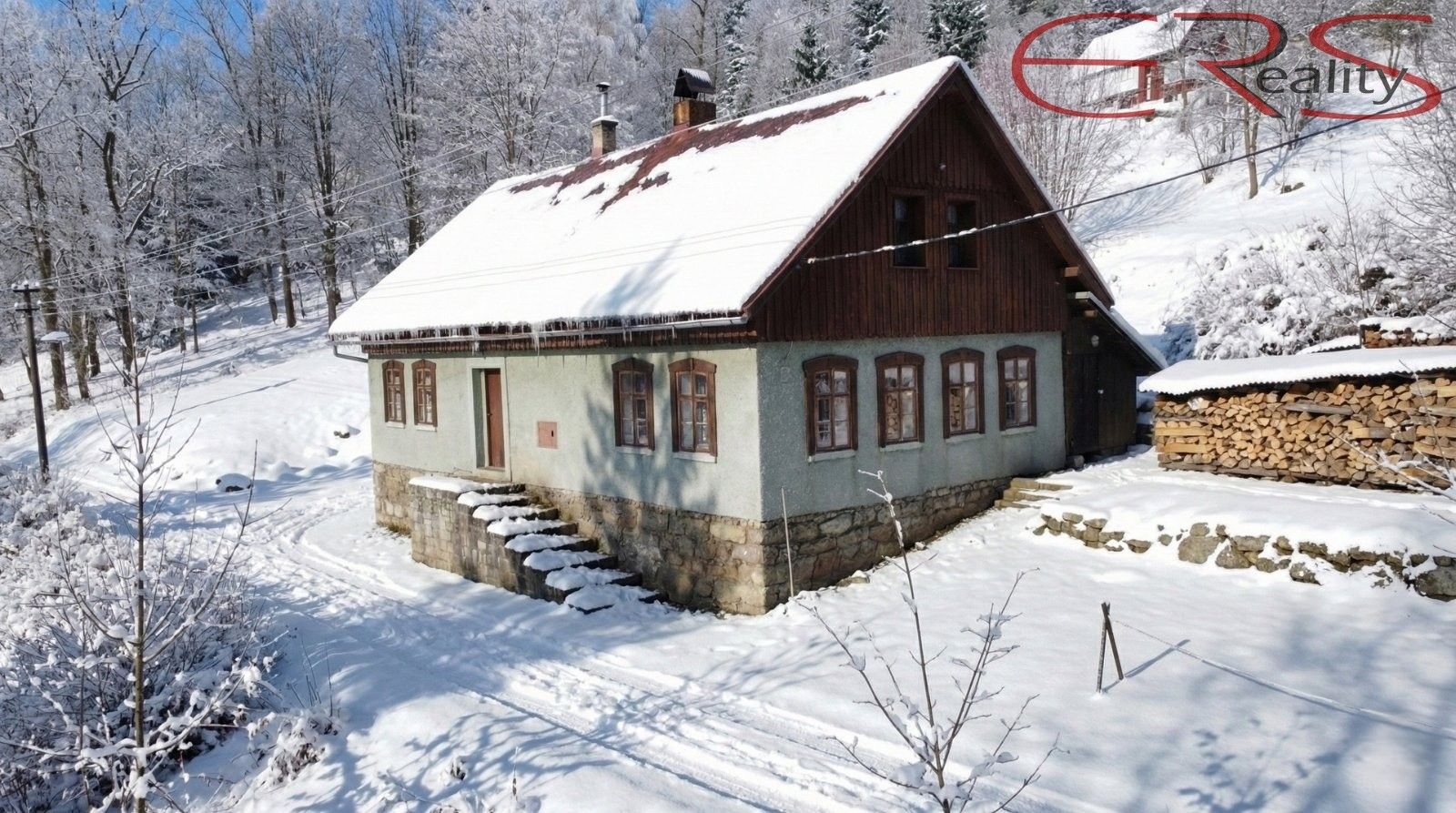 Rodinné domy, I, Desná, 187 m²