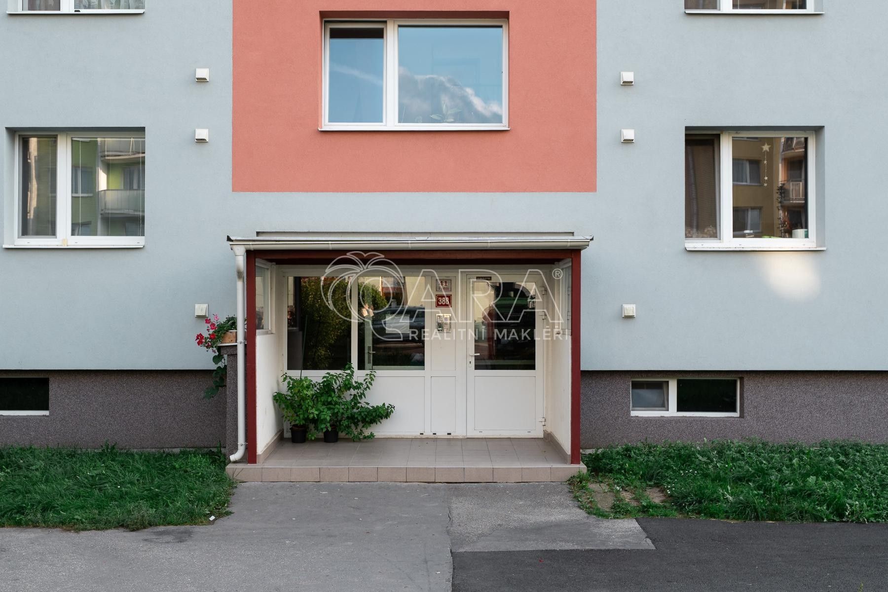 Byt 2+1 · 46 m² · V Sídlišti, Rousínov - 4
