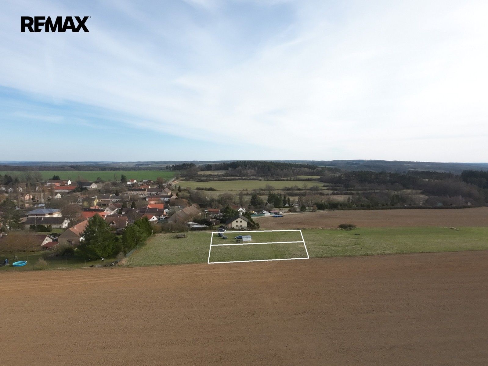 Pozemek pro bydlení · 1 250 m² · Čerňovice - 3