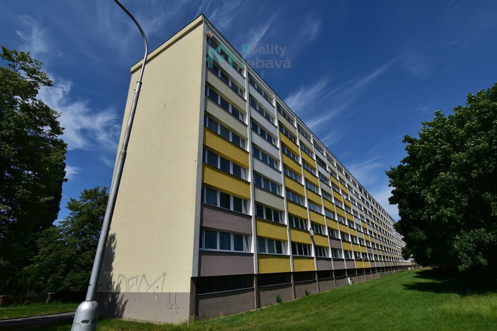 Pronájem byt 1+1 - Polní, Hradec Králové, 32 m²