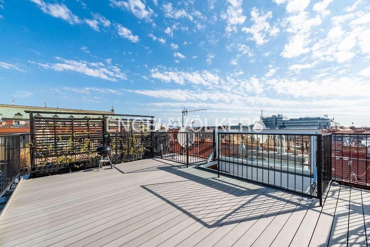 3+kk, Helmova, Praha, 102 m²