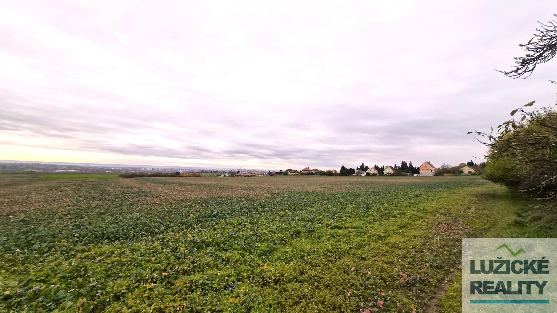 Prodej zemědělský pozemek - Kokořínská, Mělník, 27 040 m²