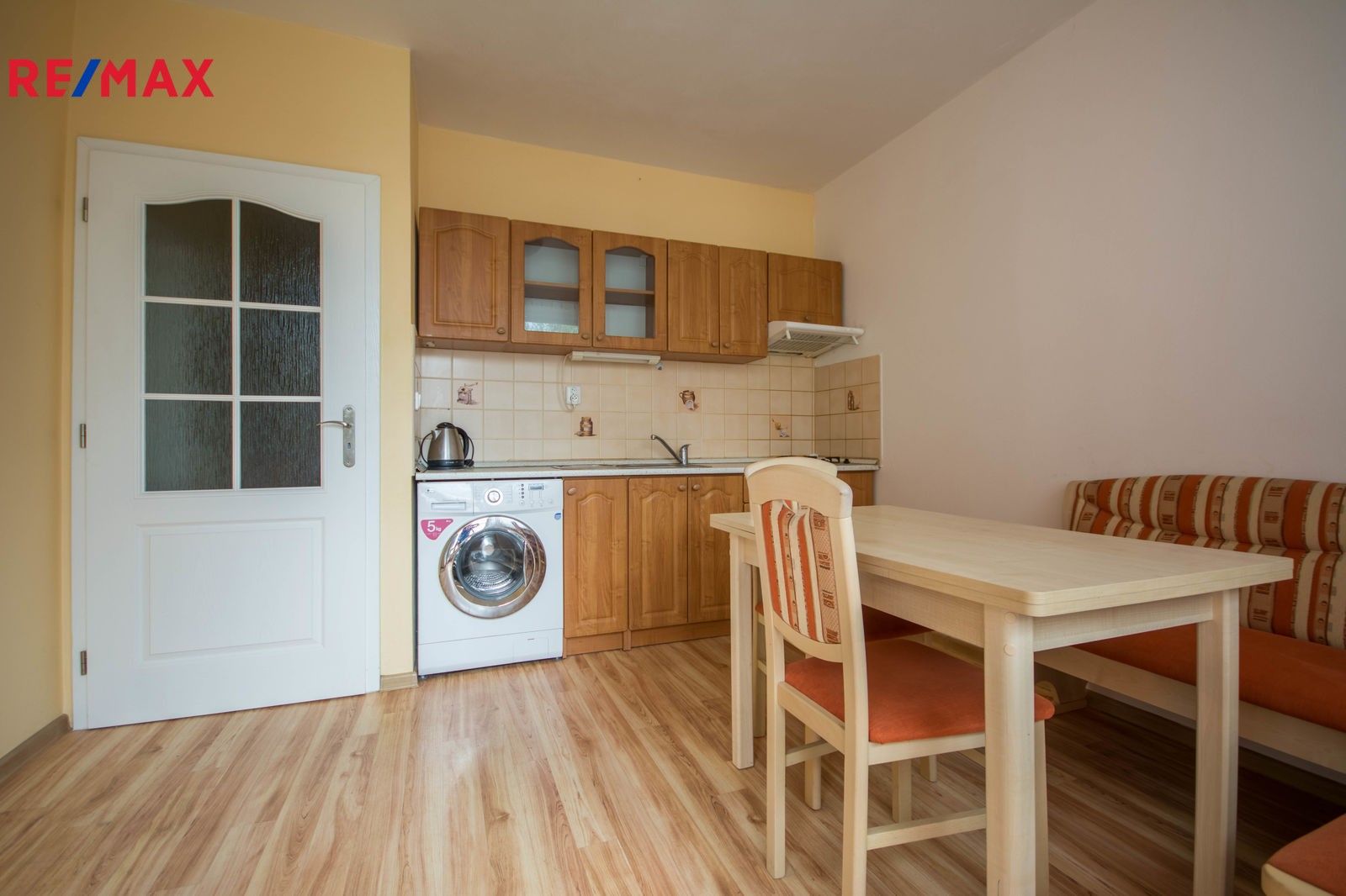 Prodej byt 2+1 - Hradecká 403, Hradec Králové, 46 m²