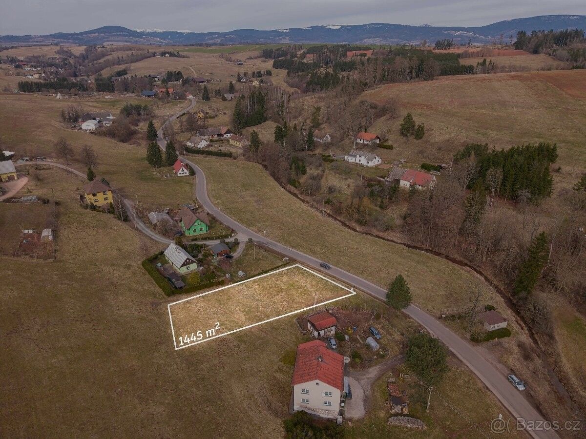 Stavební pozemek, Dolní Kalná – pohled 2