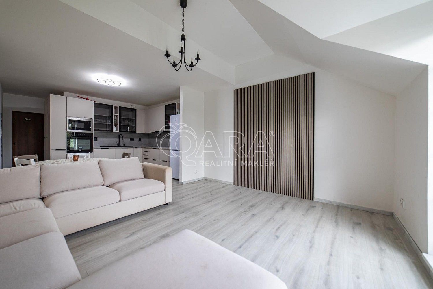 Byt 5+kk · 117 m² · Za Dvorem, Holubice, okres Praha-západ - 3