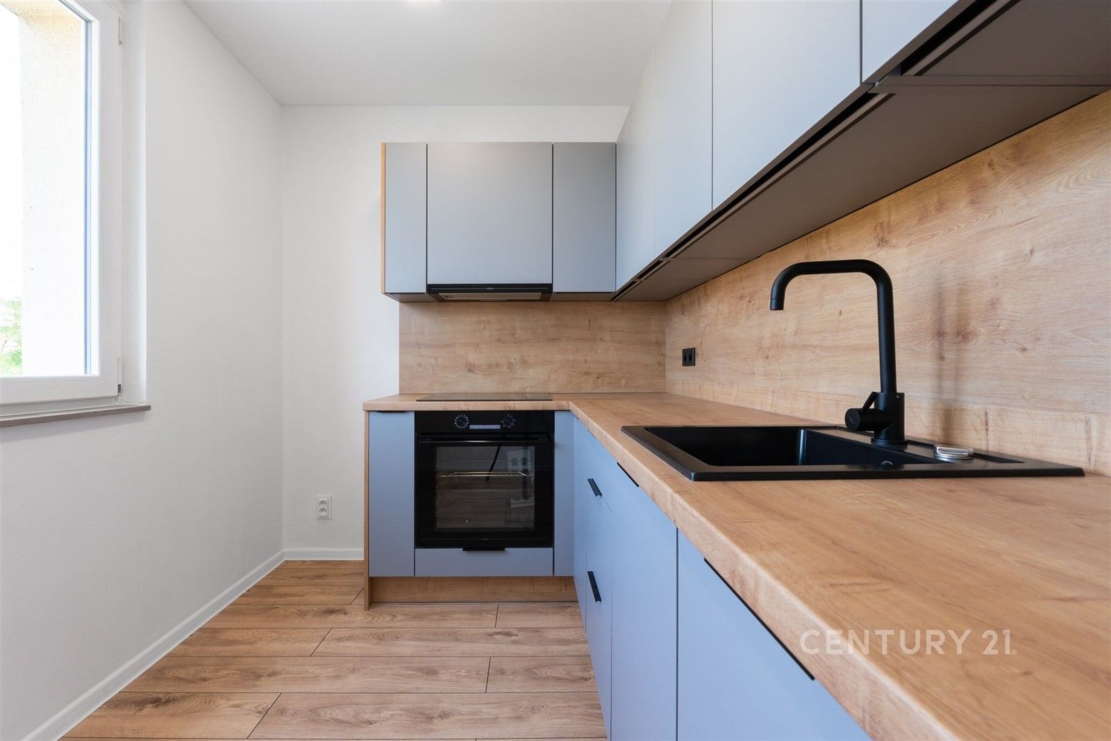 Pronájem byt 3+1 - Jaroslava Vrchlického 2801, Most, 56 m² - 5