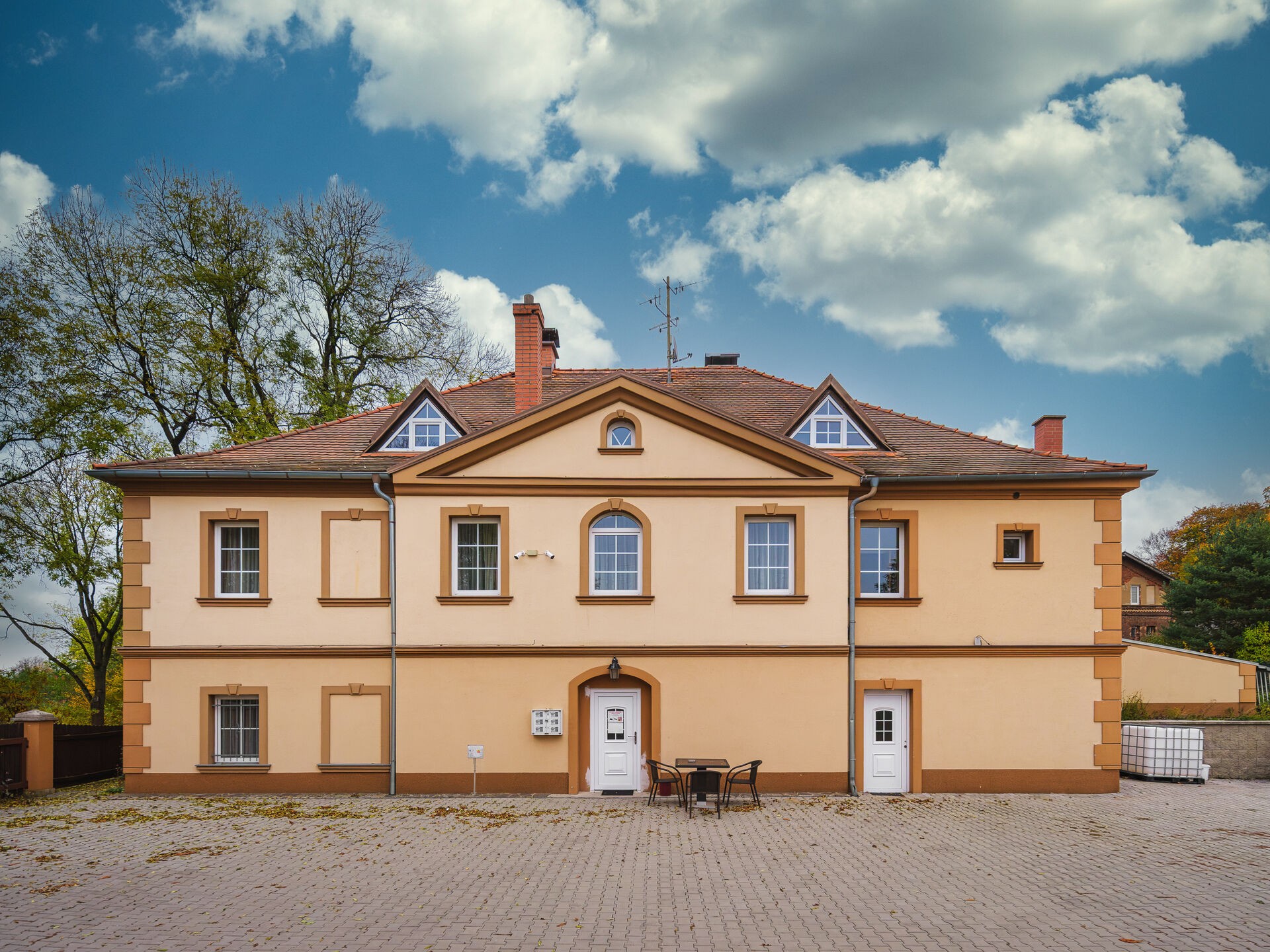 Prodej ubytovací zařízení - Hlavní, Dalovice, 444 m² - 2