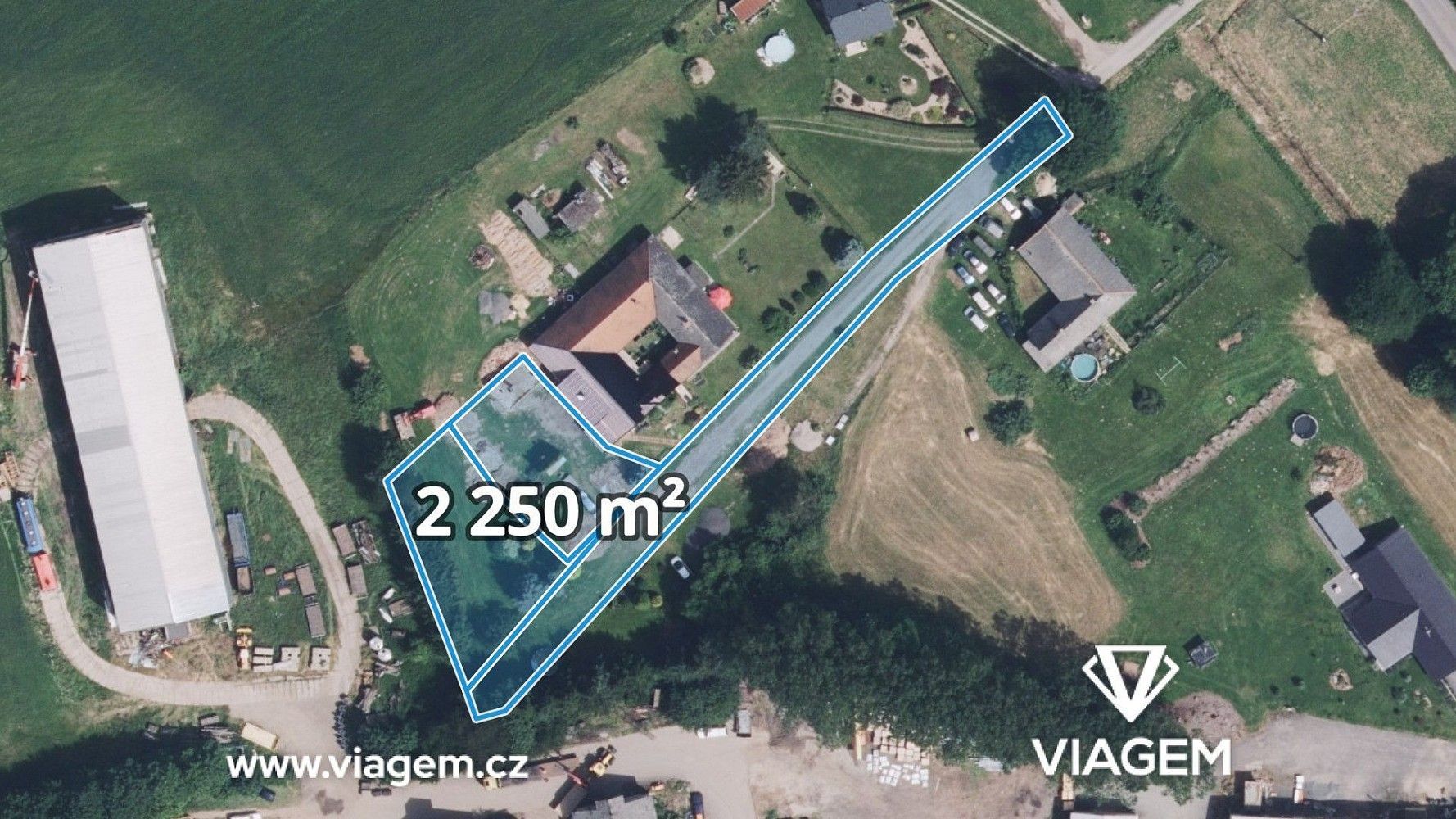 Pozemek pro bydlení, 225 m²