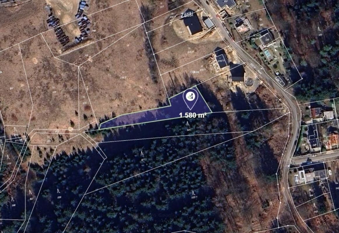 Louka, 1 580 m²