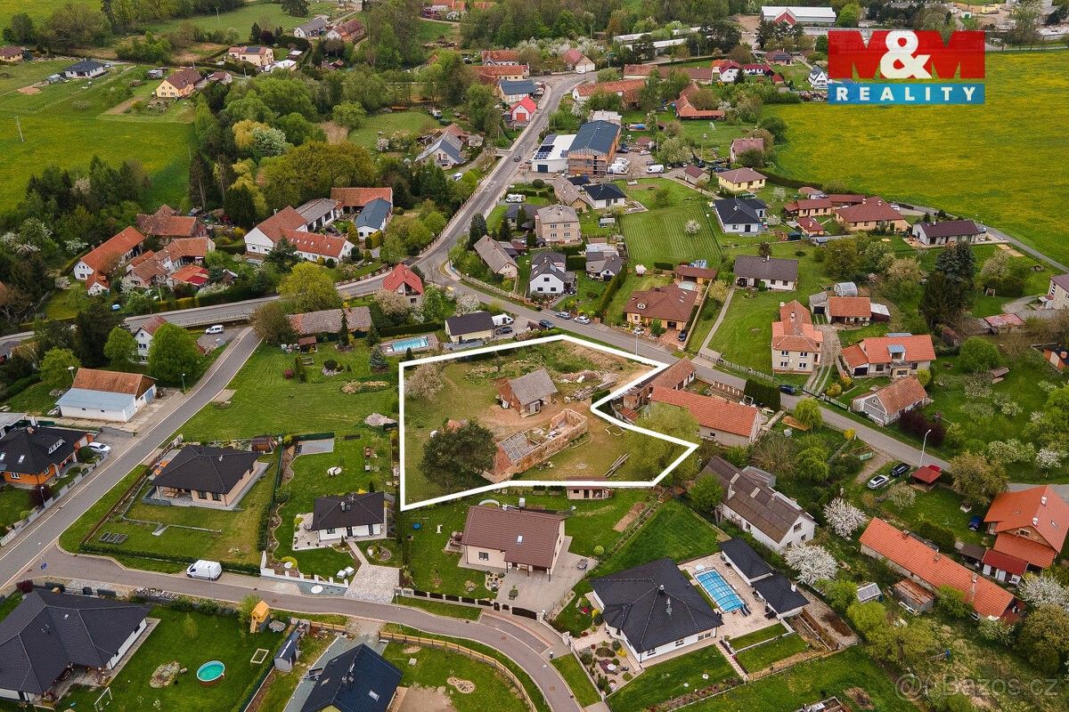 Prodej pozemek pro bydlení - Heřmanův Městec, 538 03