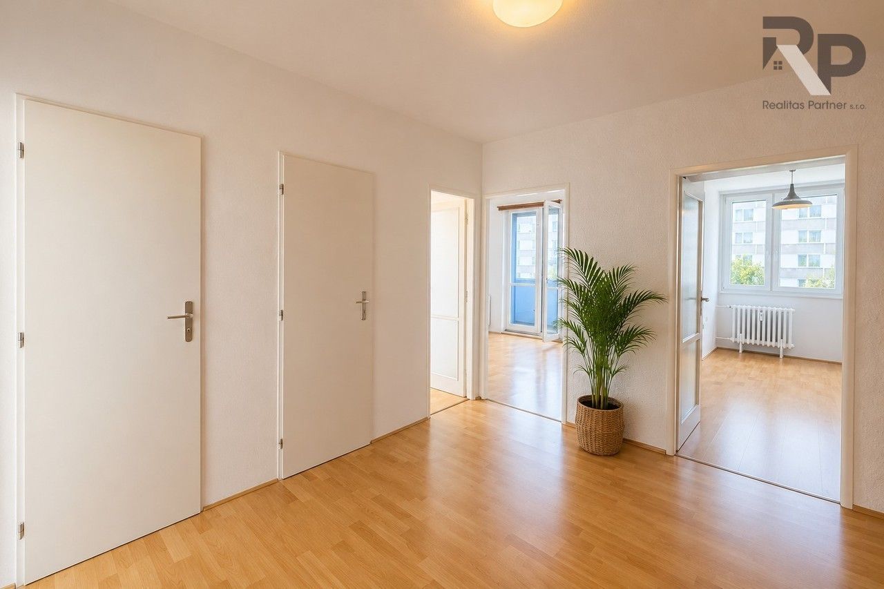 3+1, Bratří Štefanů, Hradec Králové, 73 m²