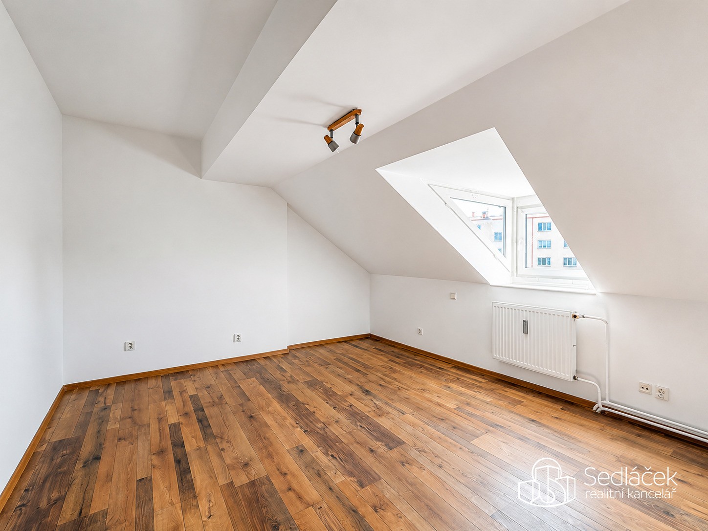 Byt 2+1 · 64 m² · nábřeží Petra Bezruče, Sokolov - 4