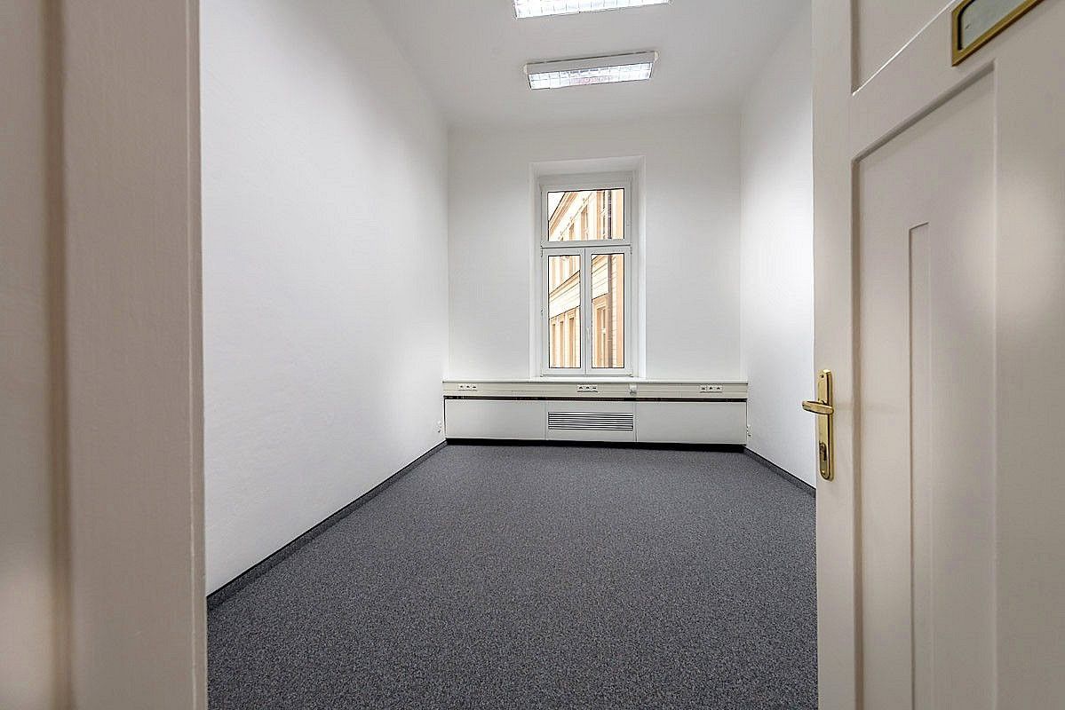 Pronájem kancelář - Praha, 43 m² - 5