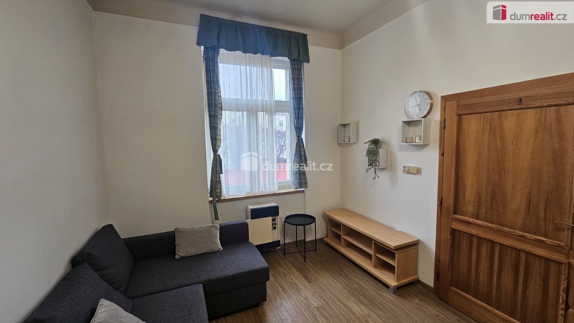 Pronájem byt 2+kk - Slezská, Praha, 44 m²